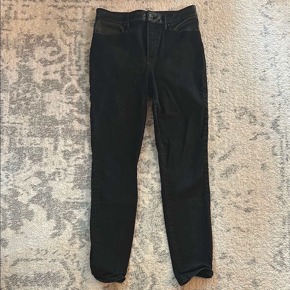 Express Black Skinny Jeans with Sleek Fit